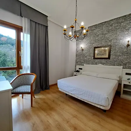 Ξενοδοχείο Ciudad 4*