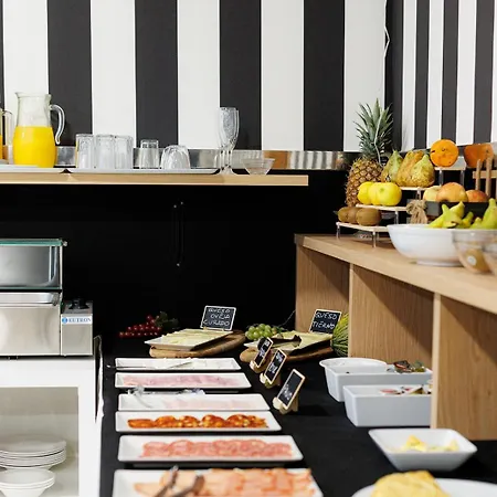 坎加斯奥尼斯城酒店 酒店