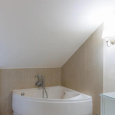 Hotel Ciudad 4*