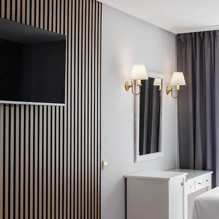 Ciudad Hotel 4*